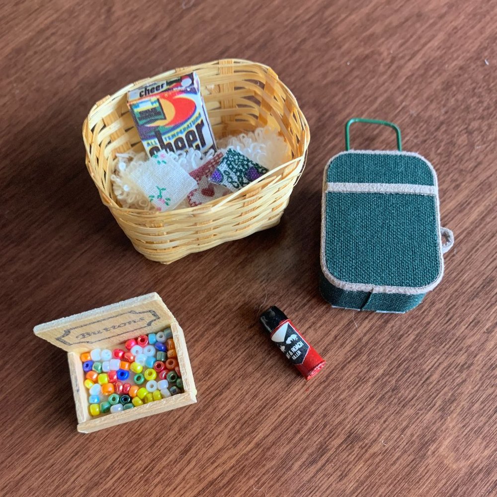 Dollhouse Necessities for the Laundryroom! NWOT